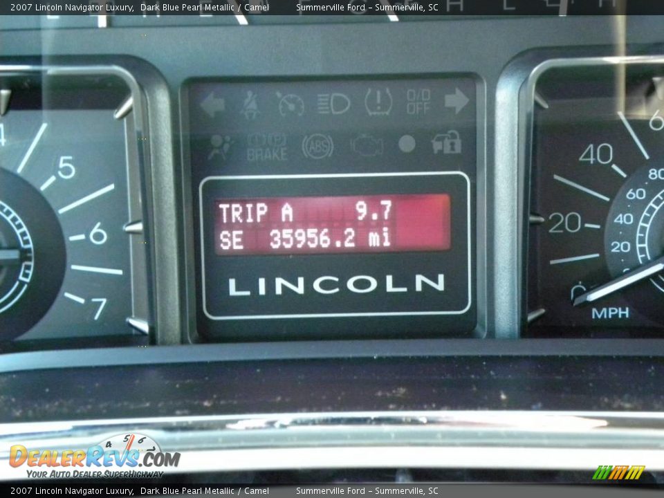 2007 Lincoln Navigator Luxury Dark Blue Pearl Metallic / Camel Photo #25