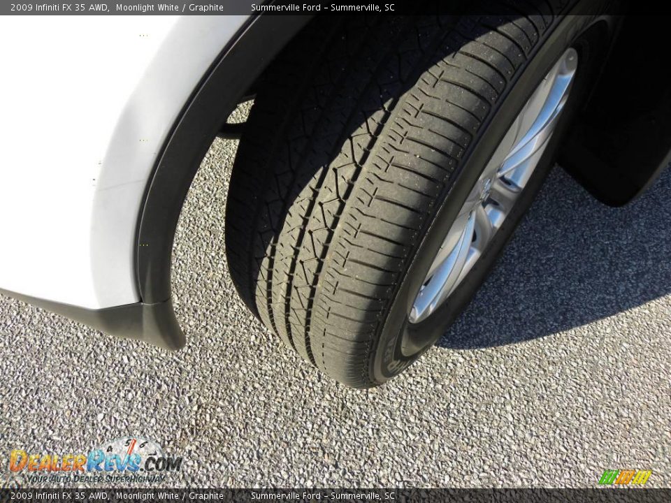 2009 Infiniti FX 35 AWD Moonlight White / Graphite Photo #18