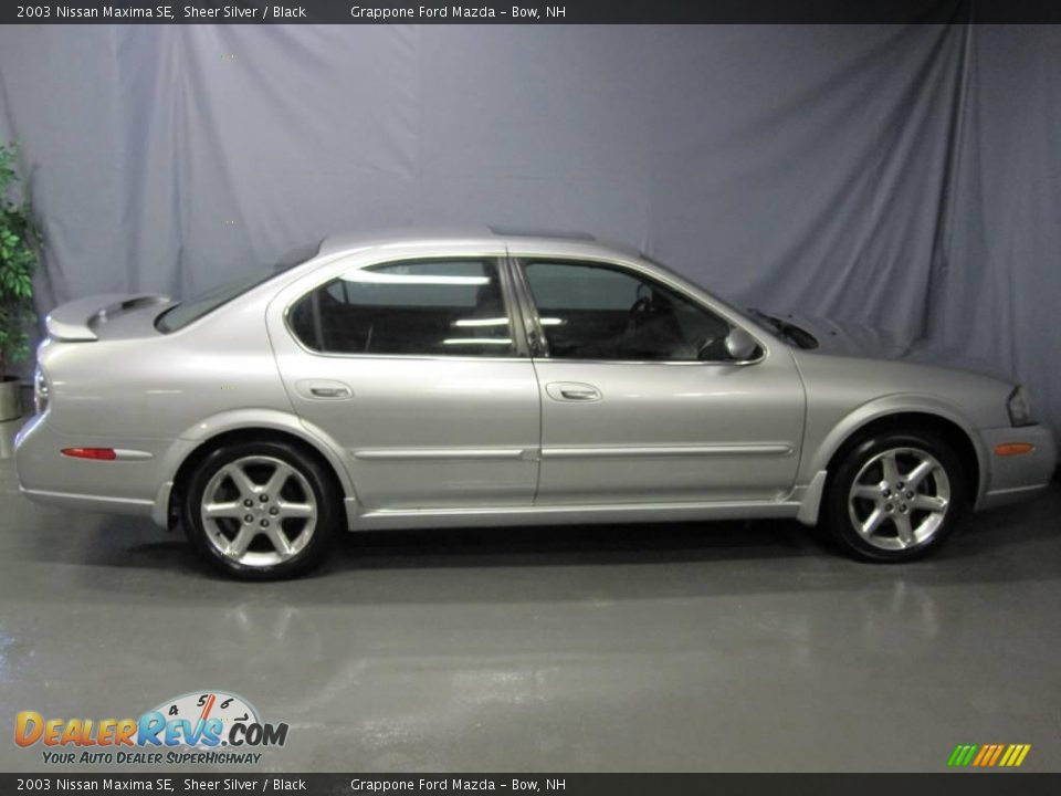 2003 Nissan Maxima SE Sheer Silver / Black Photo #4