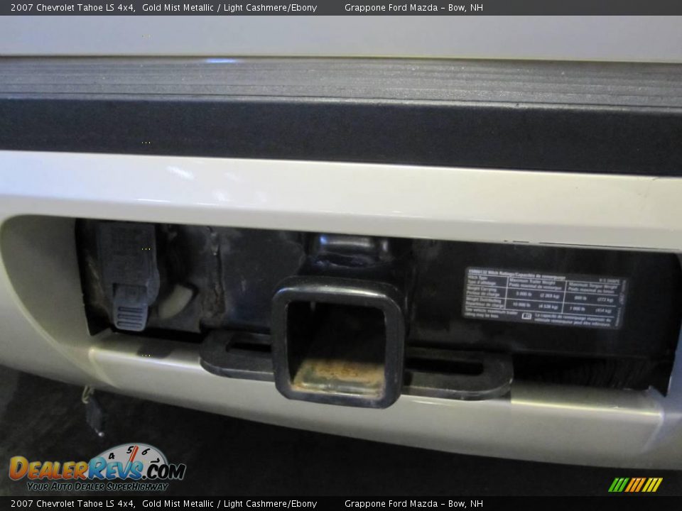 2007 Chevrolet Tahoe LS 4x4 Gold Mist Metallic / Light Cashmere/Ebony Photo #4
