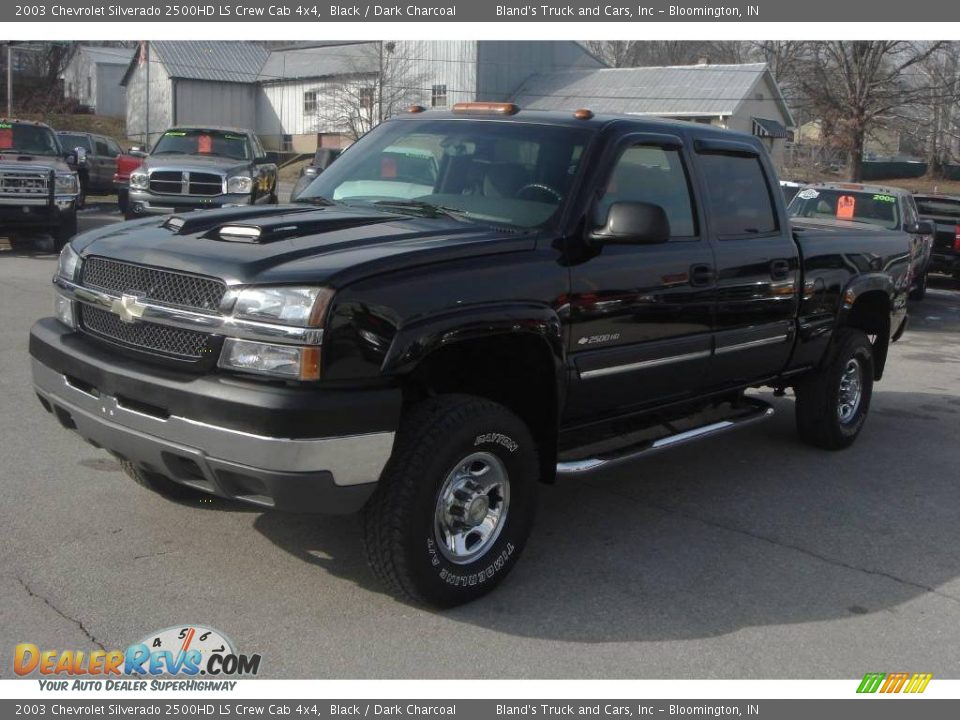 2003 Chevrolet Silverado 2500HD LS Crew Cab 4x4 Black / Dark Charcoal Photo #6