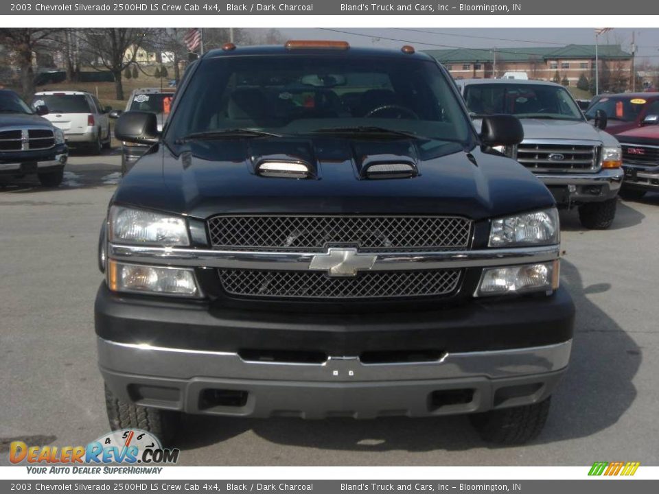 2003 Chevrolet Silverado 2500HD LS Crew Cab 4x4 Black / Dark Charcoal Photo #8