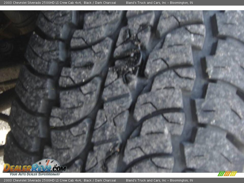 2003 Chevrolet Silverado 2500HD LS Crew Cab 4x4 Black / Dark Charcoal Photo #12