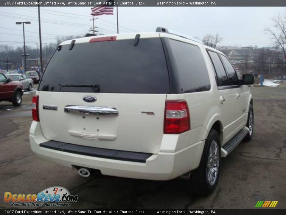 2007 Ford Expedition Limited 4x4 White Sand Tri Coat Metallic / Charcoal Black Photo #4
