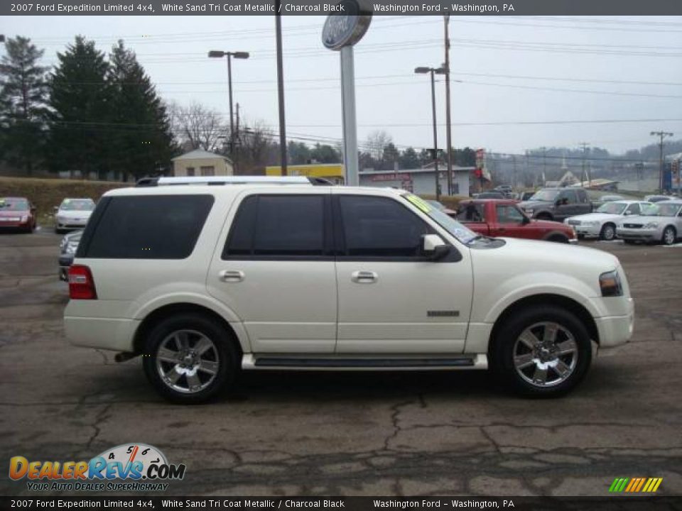 2007 Ford Expedition Limited 4x4 White Sand Tri Coat Metallic / Charcoal Black Photo #5