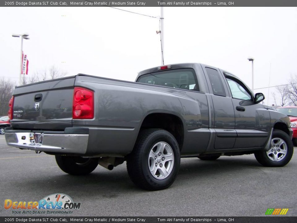 2005 Dodge Dakota SLT Club Cab Mineral Gray Metallic / Medium Slate Gray Photo #8