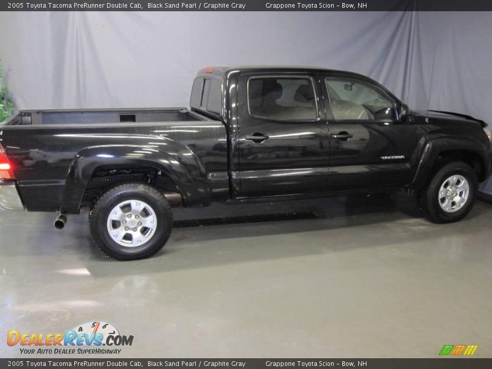 2005 Toyota Tacoma PreRunner Double Cab Black Sand Pearl / Graphite Gray Photo #4
