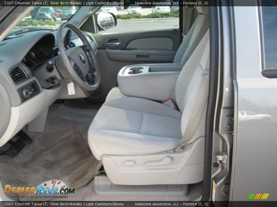 2007 Chevrolet Tahoe LT Silver Birch Metallic / Light Cashmere/Ebony Photo #3