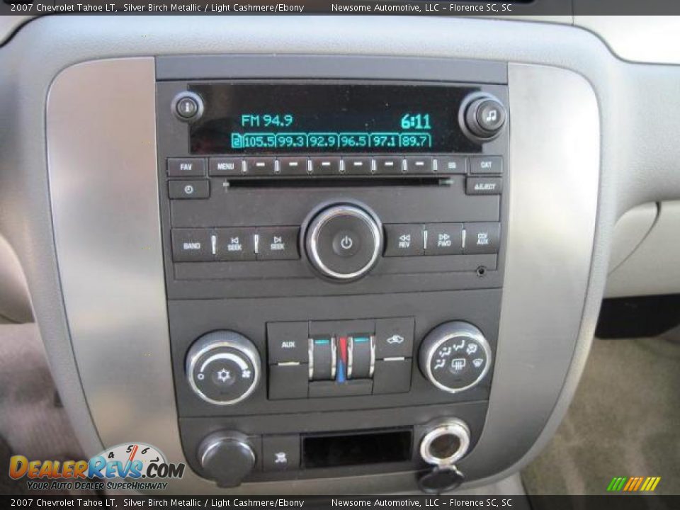 2007 Chevrolet Tahoe LT Silver Birch Metallic / Light Cashmere/Ebony Photo #8