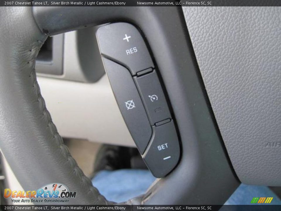 2007 Chevrolet Tahoe LT Silver Birch Metallic / Light Cashmere/Ebony Photo #14