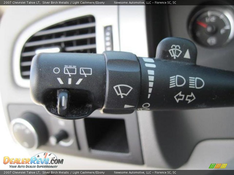 2007 Chevrolet Tahoe LT Silver Birch Metallic / Light Cashmere/Ebony Photo #15