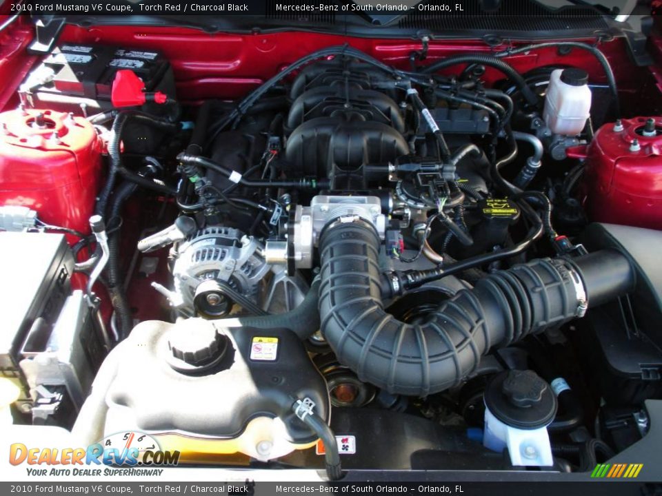 2010 Ford Mustang V6 Coupe Torch Red / Charcoal Black Photo #23