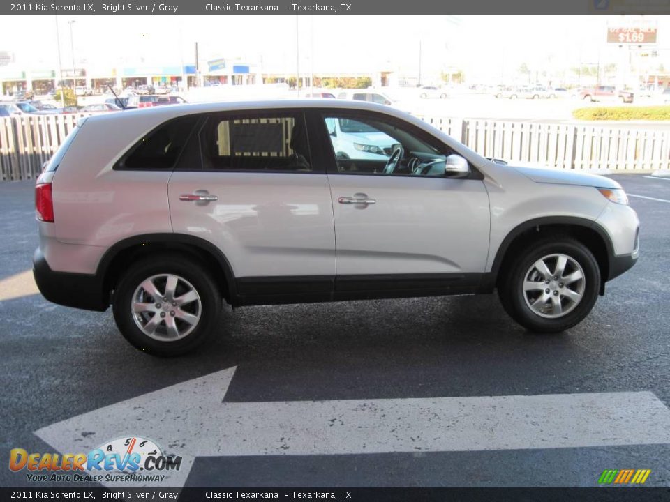 2011 Kia Sorento LX Bright Silver / Gray Photo #4