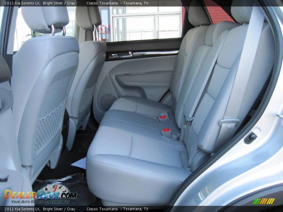 2011 Kia Sorento LX Bright Silver / Gray Photo #8
