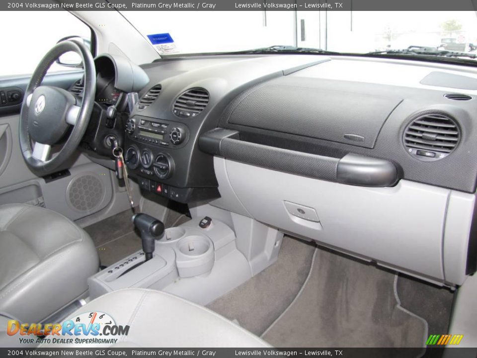 2004 Volkswagen New Beetle GLS Coupe Platinum Grey Metallic / Gray Photo #15