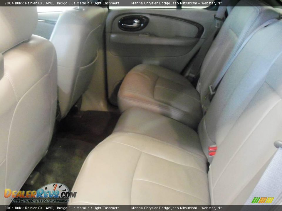 2004 Buick Rainier CXL AWD Indigo Blue Metallic / Light Cashmere Photo #18