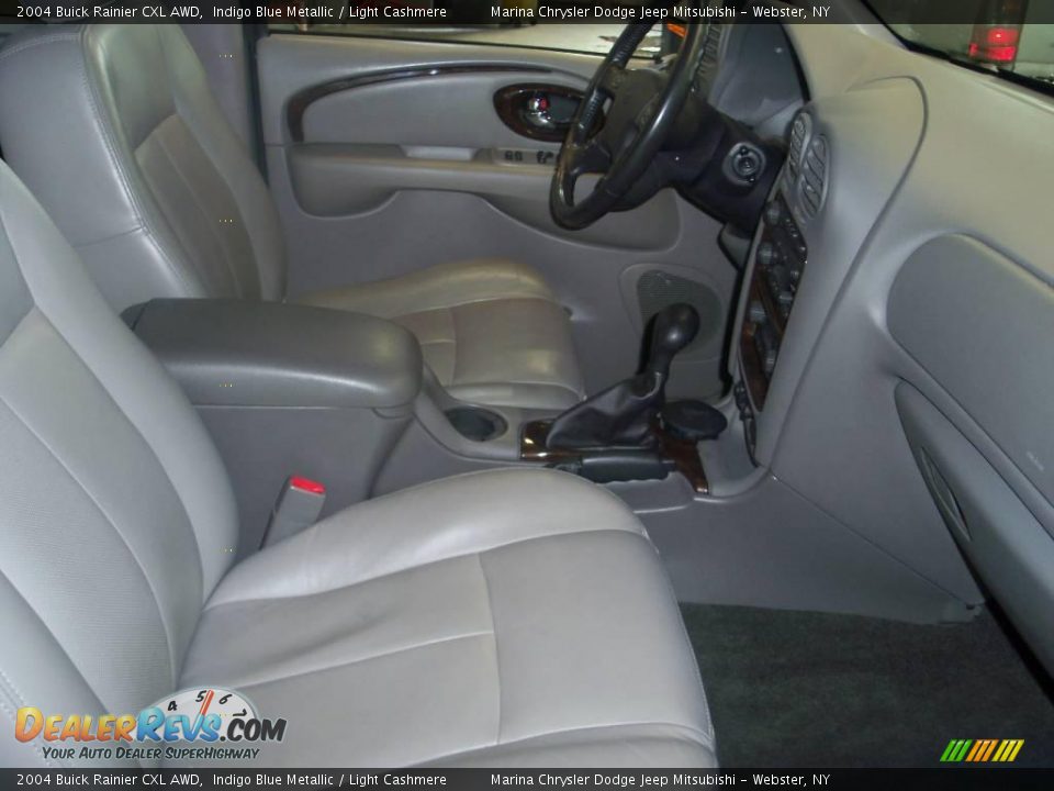 2004 Buick Rainier CXL AWD Indigo Blue Metallic / Light Cashmere Photo #25