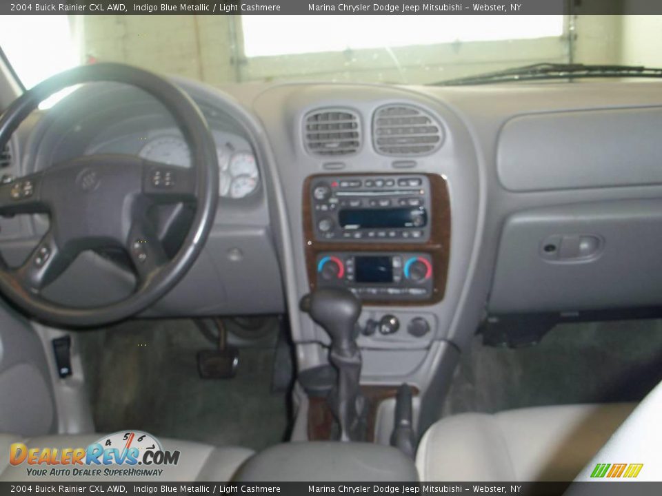 2004 Buick Rainier CXL AWD Indigo Blue Metallic / Light Cashmere Photo #28