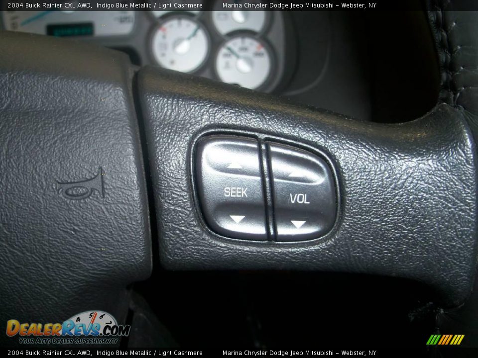 2004 Buick Rainier CXL AWD Indigo Blue Metallic / Light Cashmere Photo #30