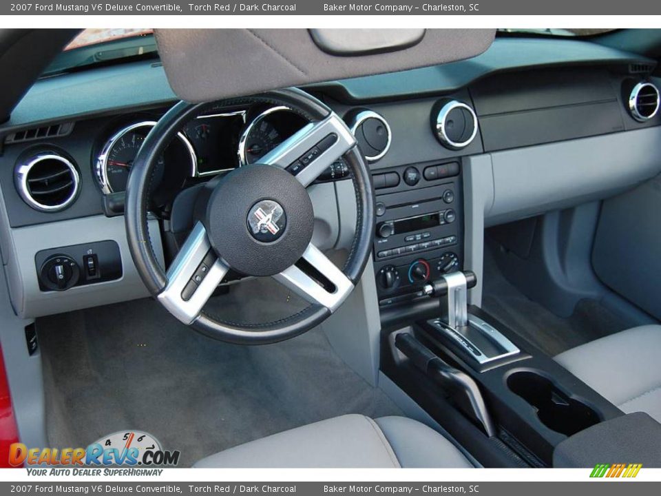 2007 Ford Mustang V6 Deluxe Convertible Torch Red / Dark Charcoal Photo #5