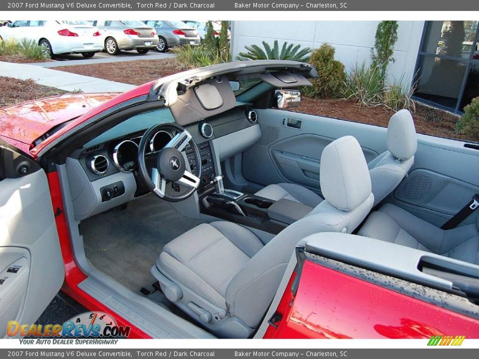 2007 Ford Mustang V6 Deluxe Convertible Torch Red / Dark Charcoal Photo #6