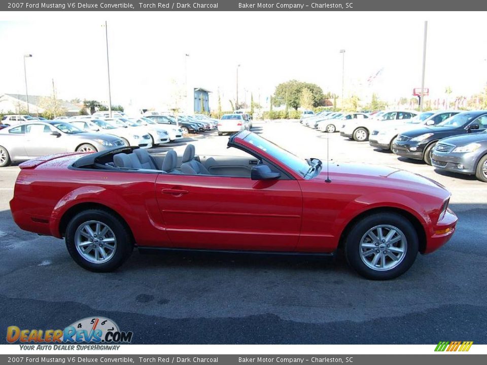 2007 Ford Mustang V6 Deluxe Convertible Torch Red / Dark Charcoal Photo #17