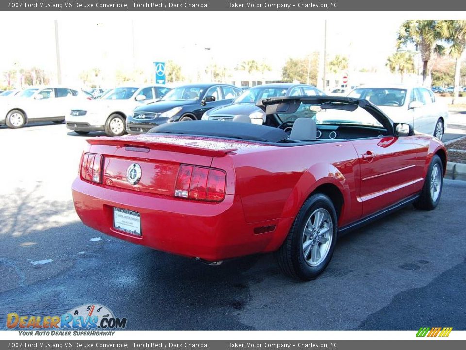 2007 Ford Mustang V6 Deluxe Convertible Torch Red / Dark Charcoal Photo #18