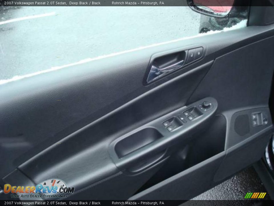 2007 Volkswagen Passat 2.0T Sedan Deep Black / Black Photo #14