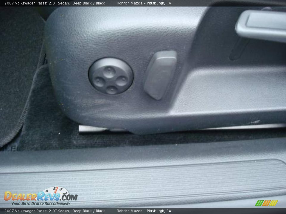 2007 Volkswagen Passat 2.0T Sedan Deep Black / Black Photo #15