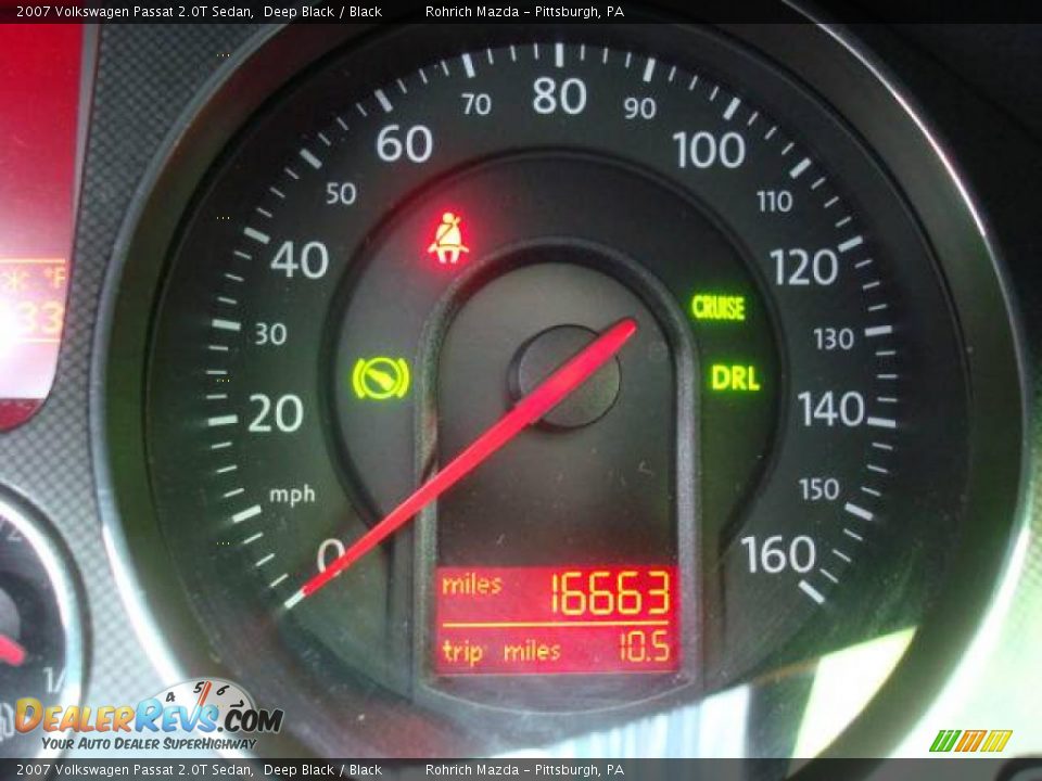 2007 Volkswagen Passat 2.0T Sedan Deep Black / Black Photo #20