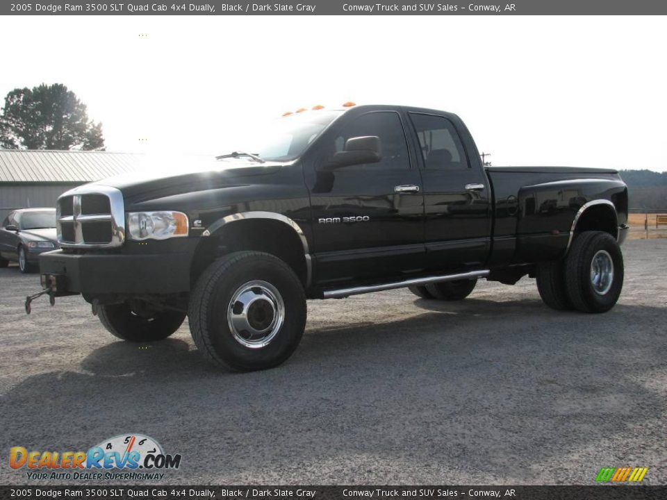2005 Dodge Ram 3500 SLT Quad Cab 4x4 Dually Black / Dark Slate Gray Photo #1