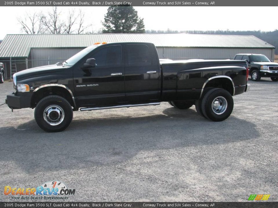 2005 Dodge Ram 3500 SLT Quad Cab 4x4 Dually Black / Dark Slate Gray Photo #2