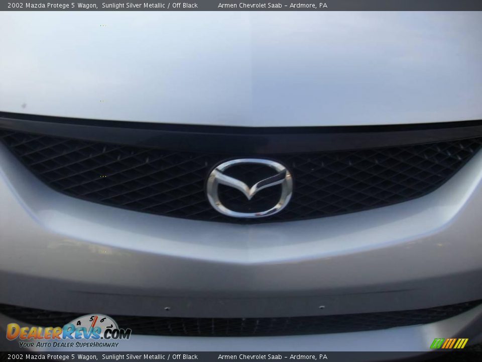 2002 Mazda Protege 5 Wagon Sunlight Silver Metallic / Off Black Photo #30