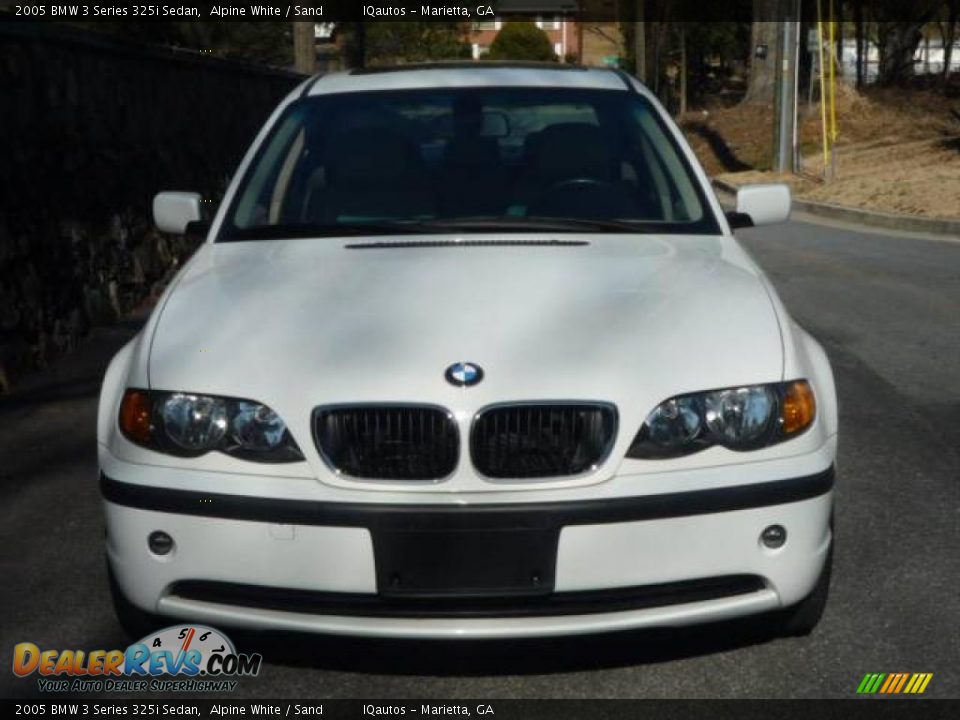 2005 BMW 3 Series 325i Sedan Alpine White / Sand Photo #5