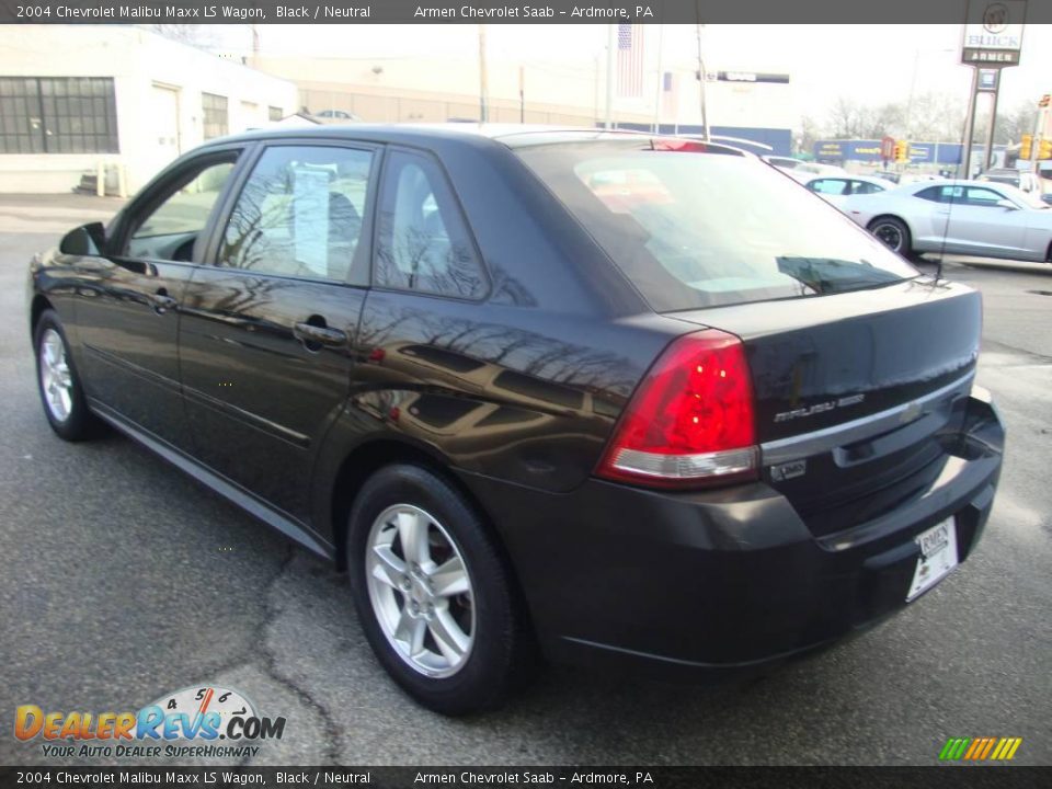 2004 Chevrolet Malibu Maxx LS Wagon Black / Neutral Photo #9
