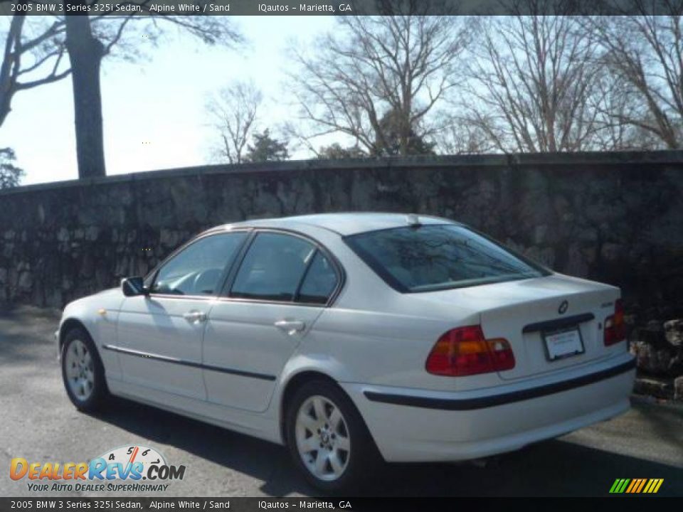 2005 BMW 3 Series 325i Sedan Alpine White / Sand Photo #20