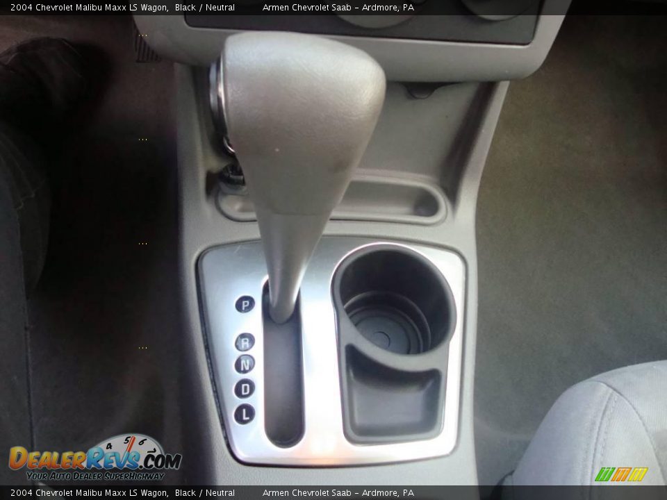 2004 Chevrolet Malibu Maxx LS Wagon Black / Neutral Photo #33