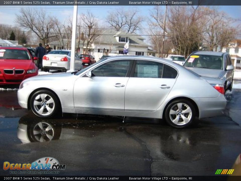 2007 BMW 5 Series 525i Sedan Titanium Silver Metallic / Gray Dakota Leather Photo #2