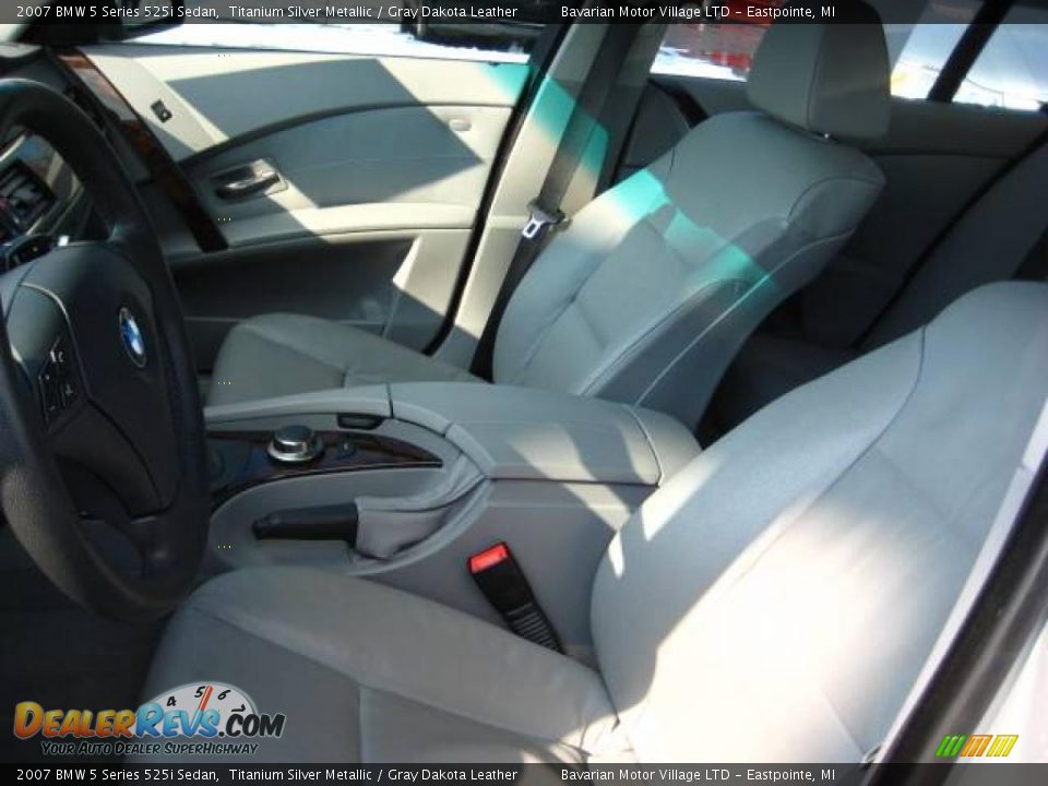 2007 BMW 5 Series 525i Sedan Titanium Silver Metallic / Gray Dakota Leather Photo #11