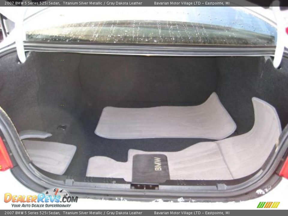 2007 BMW 5 Series 525i Sedan Titanium Silver Metallic / Gray Dakota Leather Photo #13
