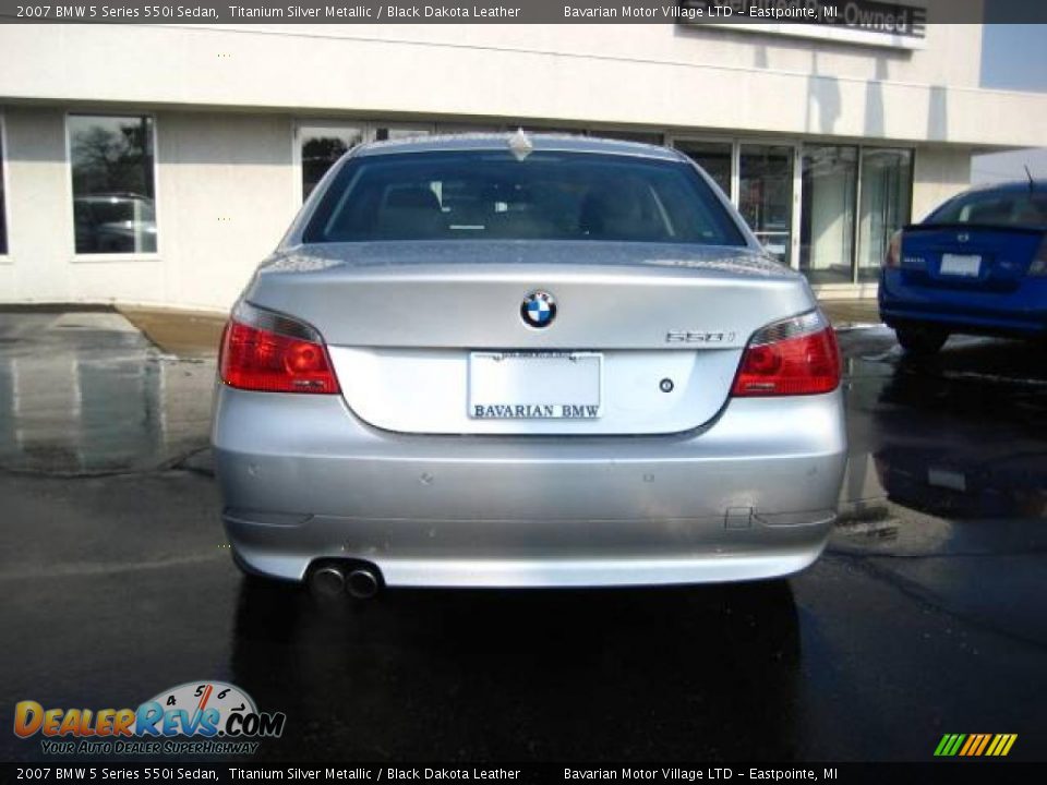 2007 BMW 5 Series 550i Sedan Titanium Silver Metallic / Black Dakota Leather Photo #4