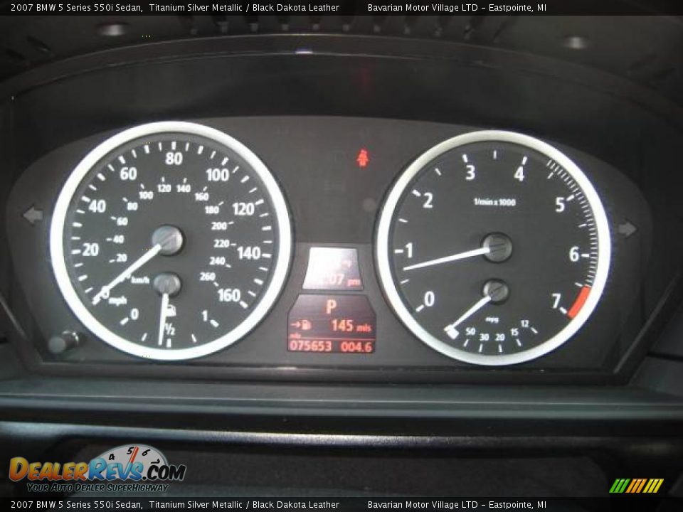 2007 BMW 5 Series 550i Sedan Titanium Silver Metallic / Black Dakota Leather Photo #22