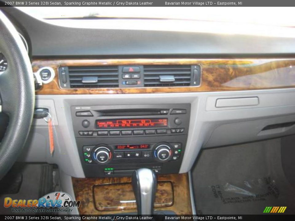 2007 BMW 3 Series 328i Sedan Sparkling Graphite Metallic / Grey Dakota Leather Photo #20