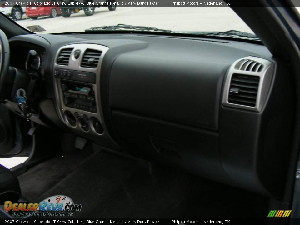 2007 Chevrolet Colorado LT Crew Cab 4x4 Blue Granite Metallic / Very Dark Pewter Photo #29