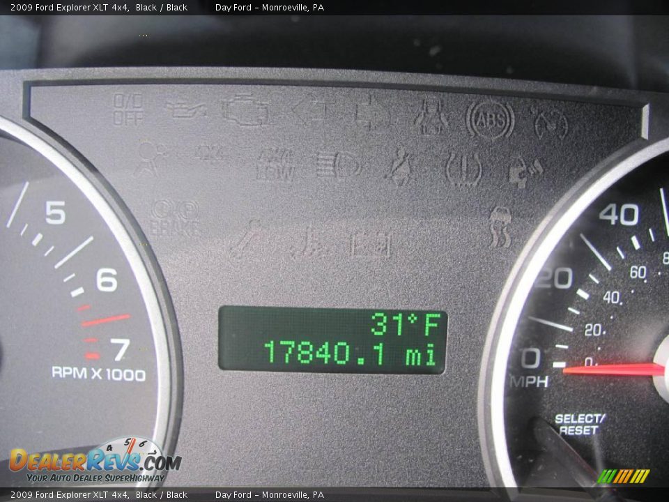 2009 Ford Explorer XLT 4x4 Black / Black Photo #9