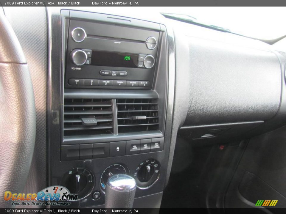 2009 Ford Explorer XLT 4x4 Black / Black Photo #12