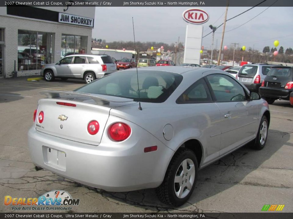 2007 Chevrolet Cobalt LS Coupe Ultra Silver Metallic / Gray Photo #5