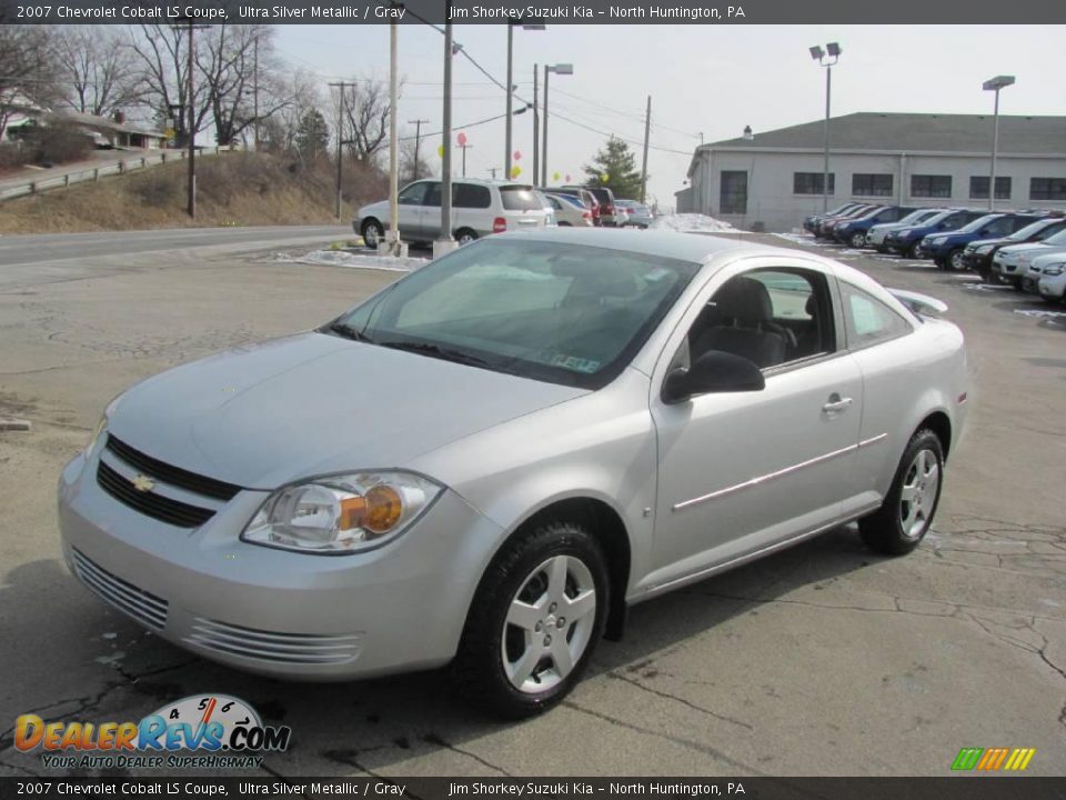 2007 Chevrolet Cobalt LS Coupe Ultra Silver Metallic / Gray Photo #9