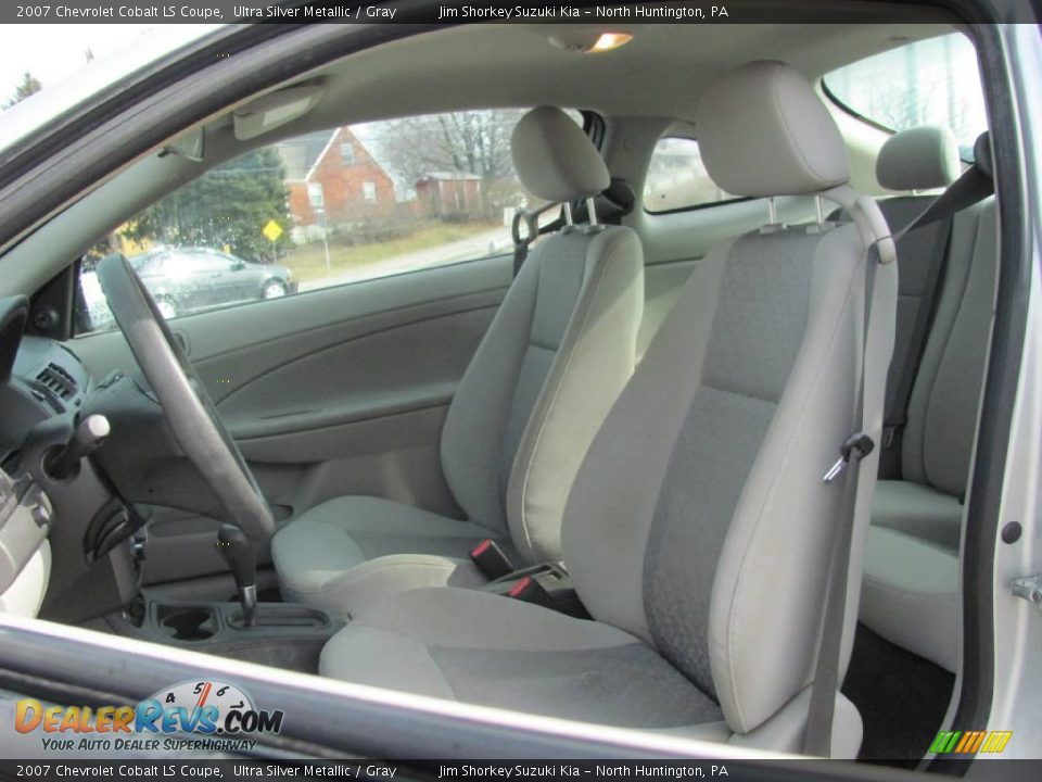 2007 Chevrolet Cobalt LS Coupe Ultra Silver Metallic / Gray Photo #11