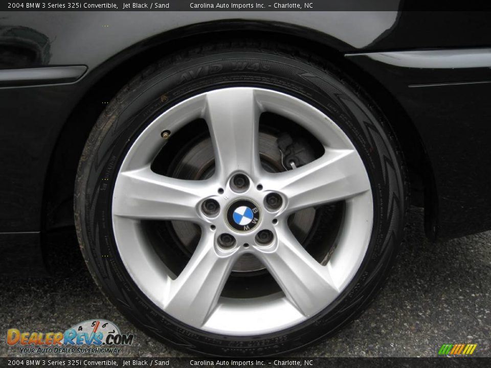 2004 BMW 3 Series 325i Convertible Jet Black / Sand Photo #23